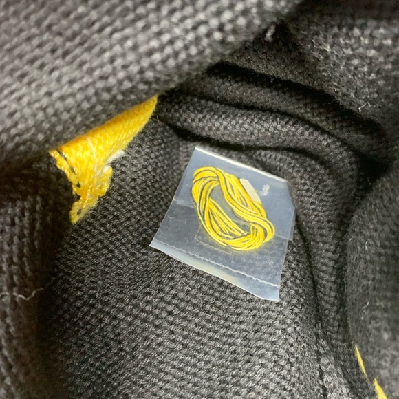 Quacker Factory Black and Yellow Sequin Pear Oversized Sweater Womens Size Small - Picture 3 of 11